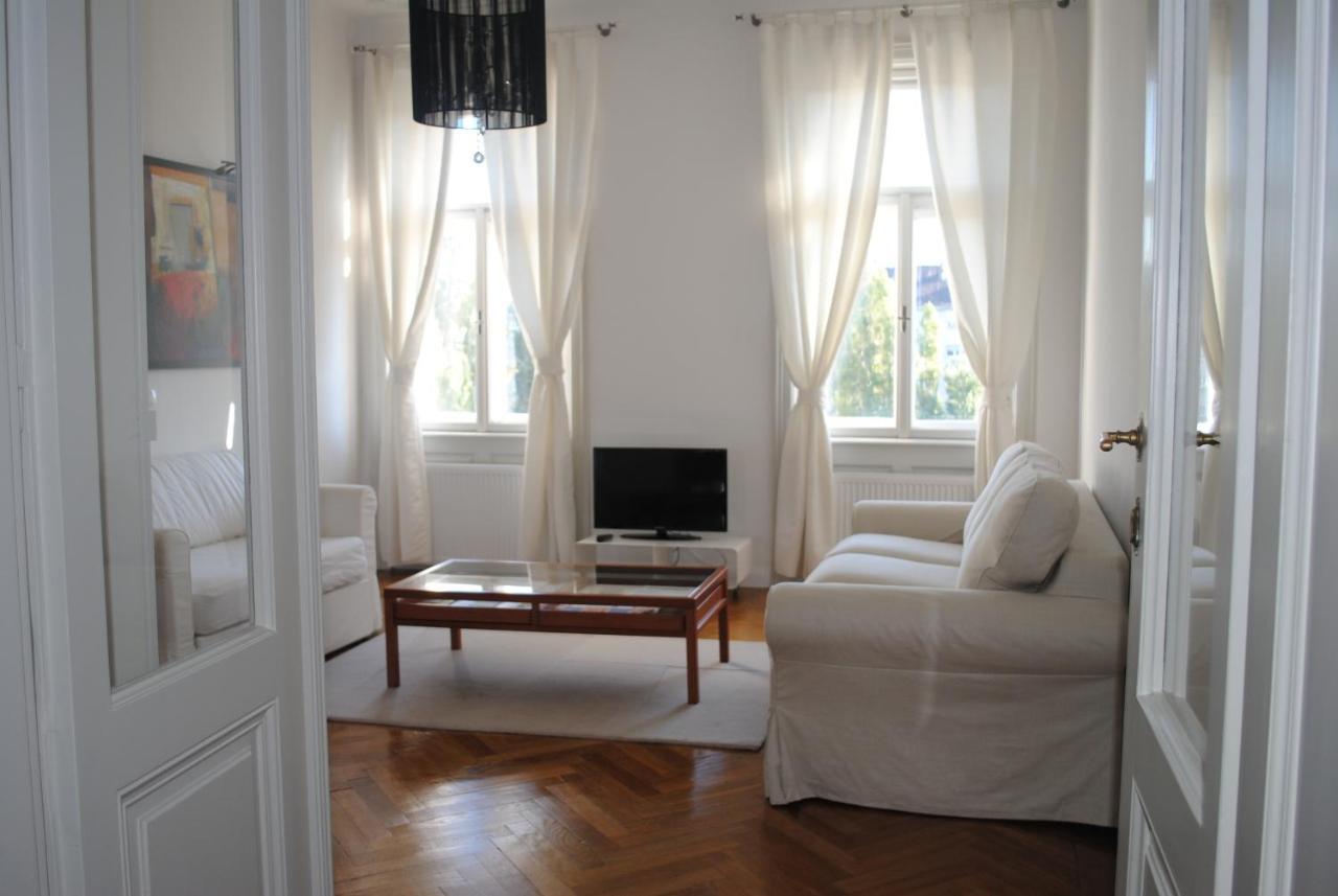 Apartament Kunsthaus *